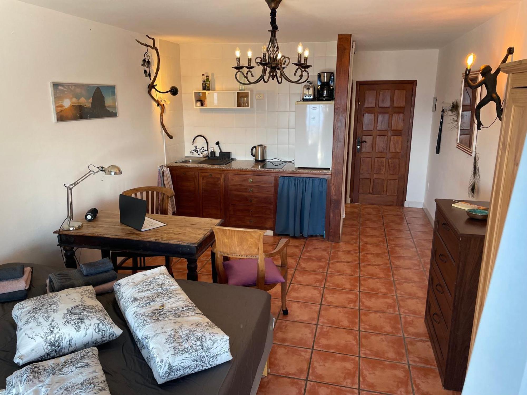 Casa Estefano Policarpo Hostel Fuer Wanderer Valle Gran Rey Luaran gambar